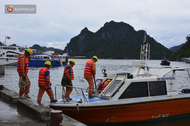 Bão số 2: Sóng biển dâng cao ở Hải Phòng, Quảng Ninh khẩn trương sơ tán người dân lên bờ - Ảnh 20.