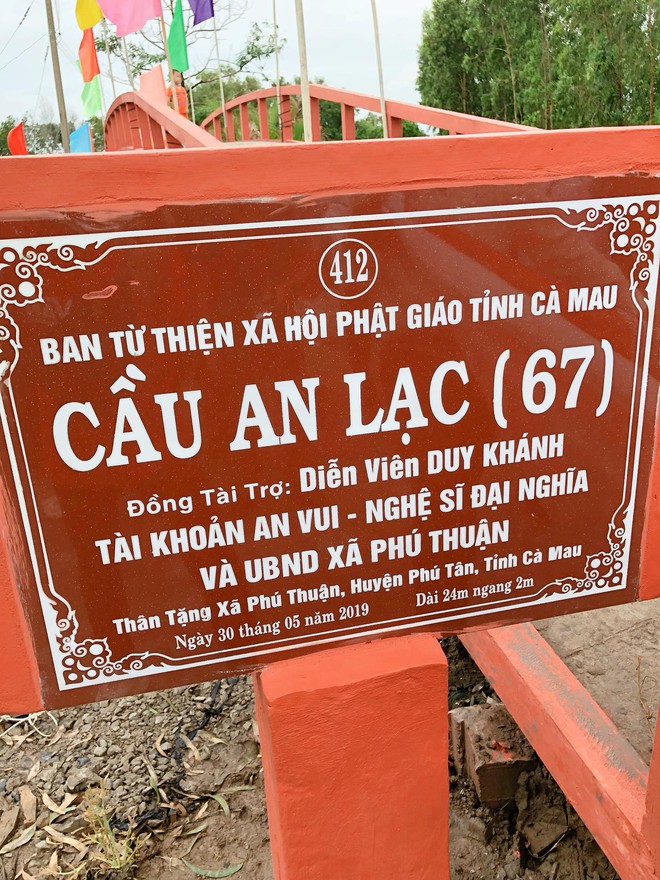 Duy Khánh bỏ tiền túi xây cầu tặng bà con nghèo tỉnh Cà Mau - Ảnh 5.