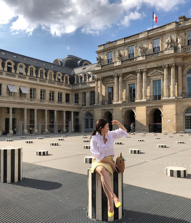 Jennie (BLACKPINK) đăng hình hoài niệm Paris, ngoài “dáng đứng Bến Tre” fan còn thấy cô ghé qua địa điểm nổi tiếng nhất nhì nước Pháp này - Ảnh 17.