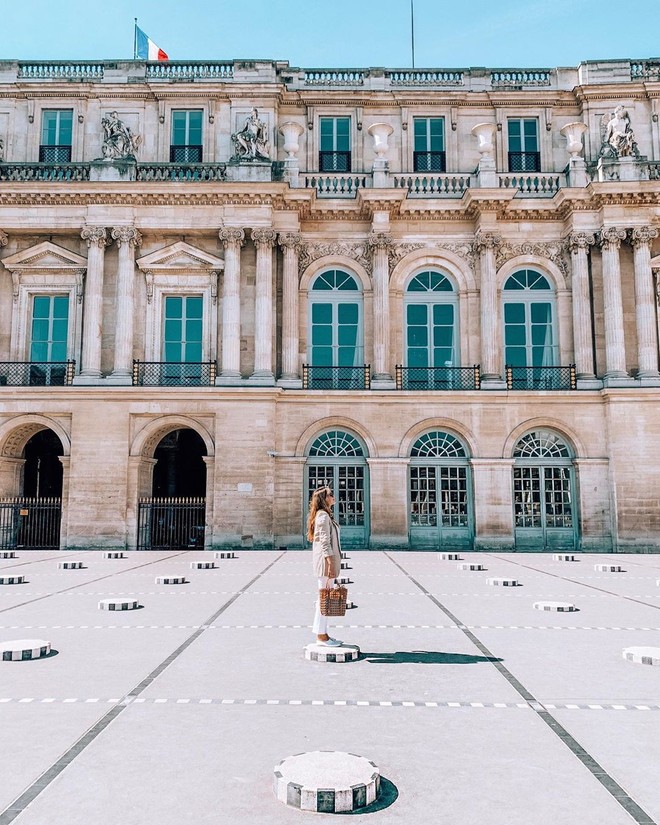 Jennie (BLACKPINK) đăng hình hoài niệm Paris, ngoài “dáng đứng Bến Tre” fan còn thấy cô ghé qua địa điểm nổi tiếng nhất nhì nước Pháp này - Ảnh 18.