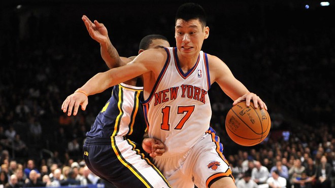 Vừa trở thành cầu thủ gốc Á đạt danh hiêu vô địch NBA, Jeremy Lin bật khóc trên sóng truyền hình vì bị ruồng bỏ - Ảnh 3.