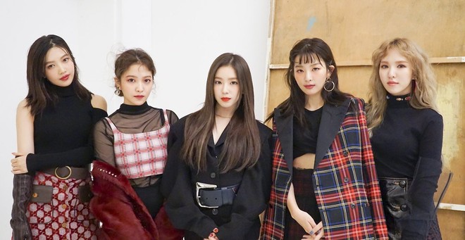 Red Velvet: Lúc debut tưởng như có tất cả, sau 5 năm lại lép vế hẳn so với TWICE và BLACKPINK, vì đâu nên nỗi? - Ảnh 14.