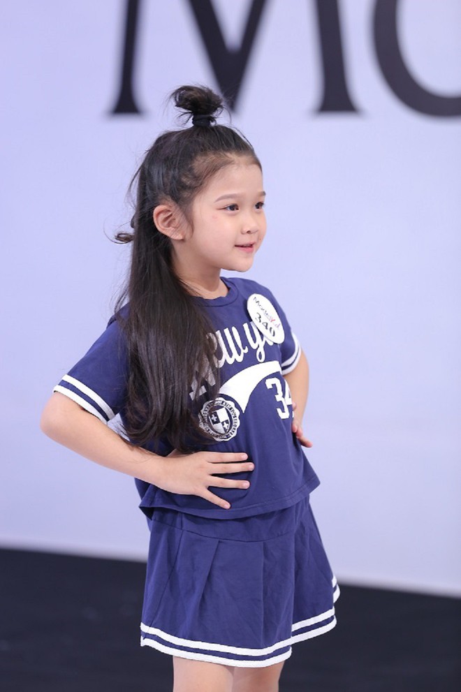 Model Kid Vietnam: Tại sao trẻ em cứ phải son phấn, mặc đồ người lớn mới được công nhận là người mẫu? - Ảnh 9.