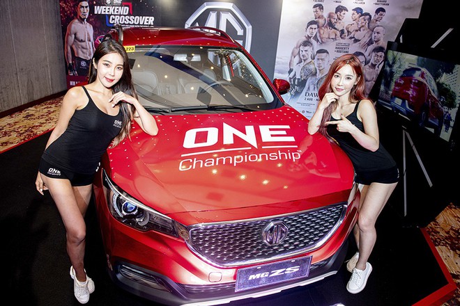 To&agrave;n cảnh sự kiện họp b&aacute;o ONE Championship: Dawn Of Heroes, Martin Nguyễn quyết t&acirc;m bảo vệ đai v&ocirc; địch v&agrave; trash talk trước trận của Eddie Alvarez - Ảnh 3.