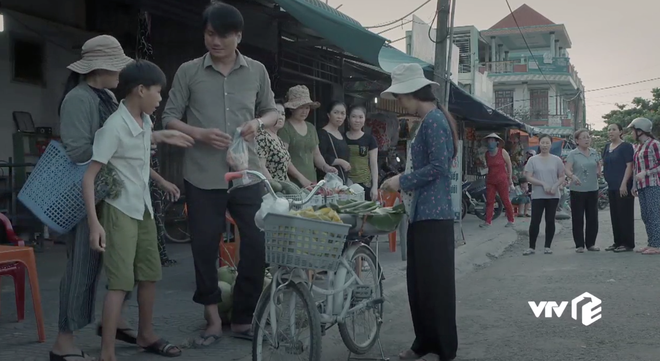 Tìm ra Người mẹ tồi của năm trong Bán Chồng: Bị tung ảnh nóng nhưng đến khi Nương đưa giấy xét nghiệm trinh tiết mới chịu tin con bị hại - Ảnh 3.