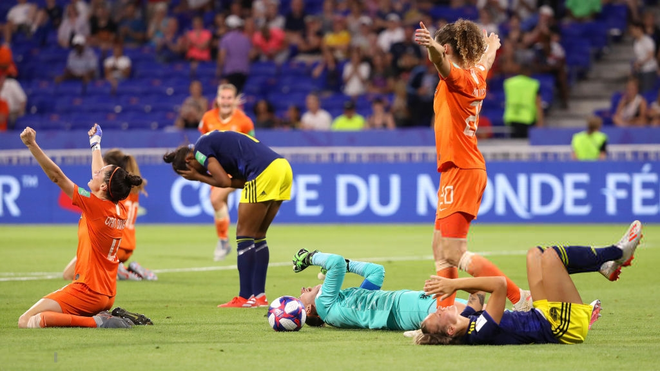 Tân binh của MU chói sáng giúp tuyển nữ Hà Lan lập kỳ tích lần đầu vào chung kết World Cup - Ảnh 7.