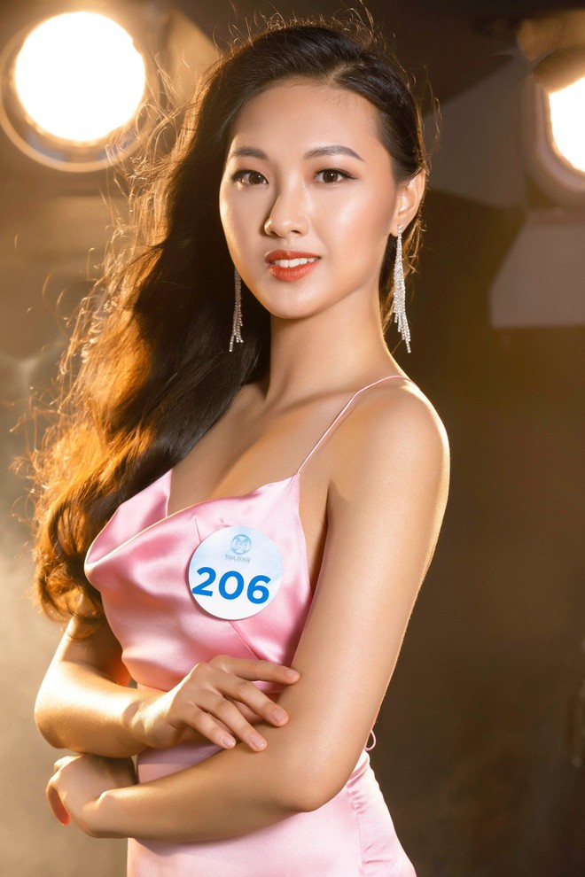 Cận cảnh sắc vóc thí sinh Miss World Việt miền Bắc: Hội chân dài 10x áp đảo, 2 nữ sinh 2001 hứa hẹn bùng nổ - Ảnh 23.