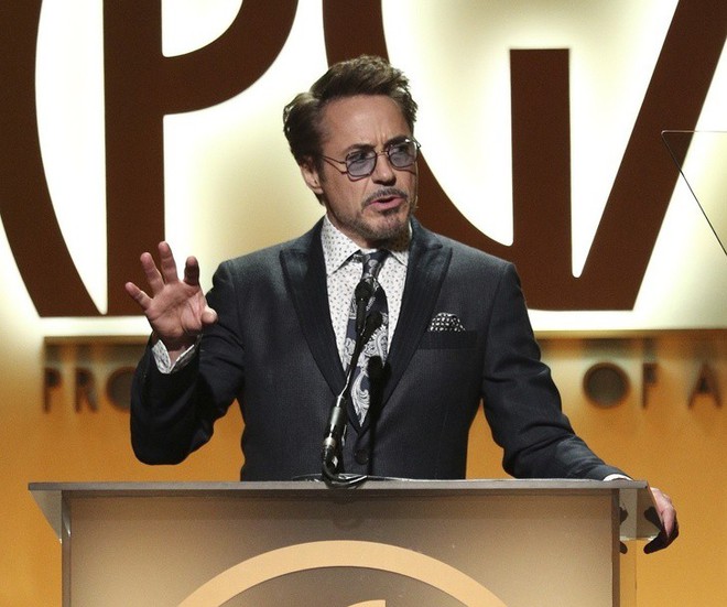 Kế hoạch giải cứu Trái đất trong 10 năm của Robert Downey Jr - Iron Man từ phim bước ra đời là đây chứ đâu - Ảnh 2.