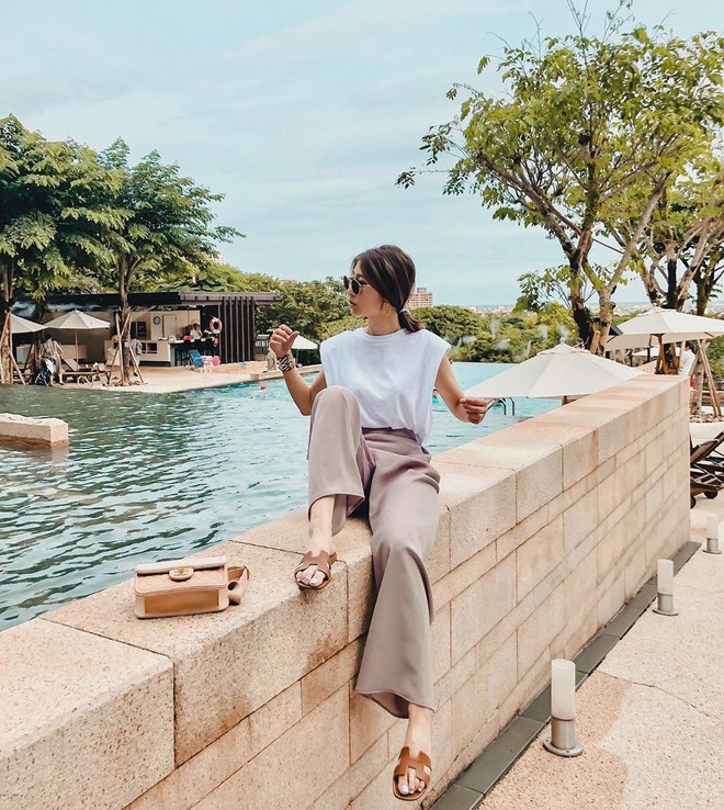 V&igrave; h&egrave; kh&ocirc;ng thể thiếu &aacute;o hai d&acirc;y, bạn sẽ kh&oacute; m&agrave; l&agrave;m ngơ trước 15 &yacute; tưởng s&agrave;nh điệu tuyệt đối n&agrave;y - Ảnh 3.