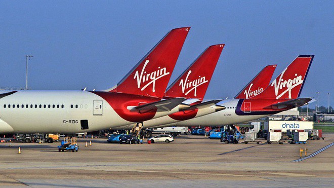 Sạc dự phòng phát nổ ngay trên máy bay, hãng hàng không Virgin Atlantic phải cho hạ cánh khẩn cấp - Ảnh 1.