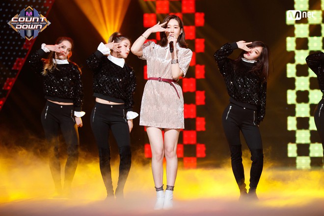 5 bài 2019 được nghe nhiều nhất ở Genie của nữ nghệ sĩ: Taeyeon vượt bộ đôi khủng long, Chungha thua 1 người - Ảnh 1.