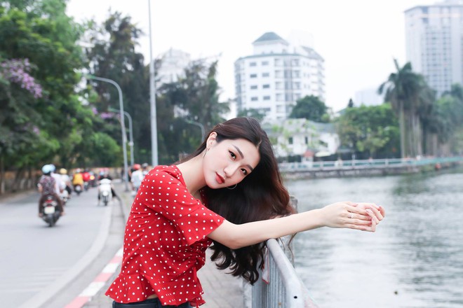 Ảnh đời thường của dàn mỹ nhân lọt top Miss World Việt miền Bắc: Bản sao Hà Tăng từng đóng MV Binz đặc biệt gây chú ý! - Ảnh 2.