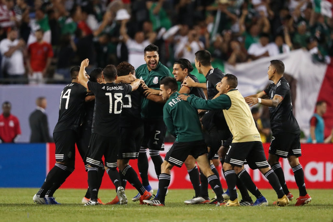 Đồng đội cũ của Messi chói sáng giúp Mexico hạ gục chủ nhà Mỹ, giành cúp Vàng CONCACAF - Ảnh 9.