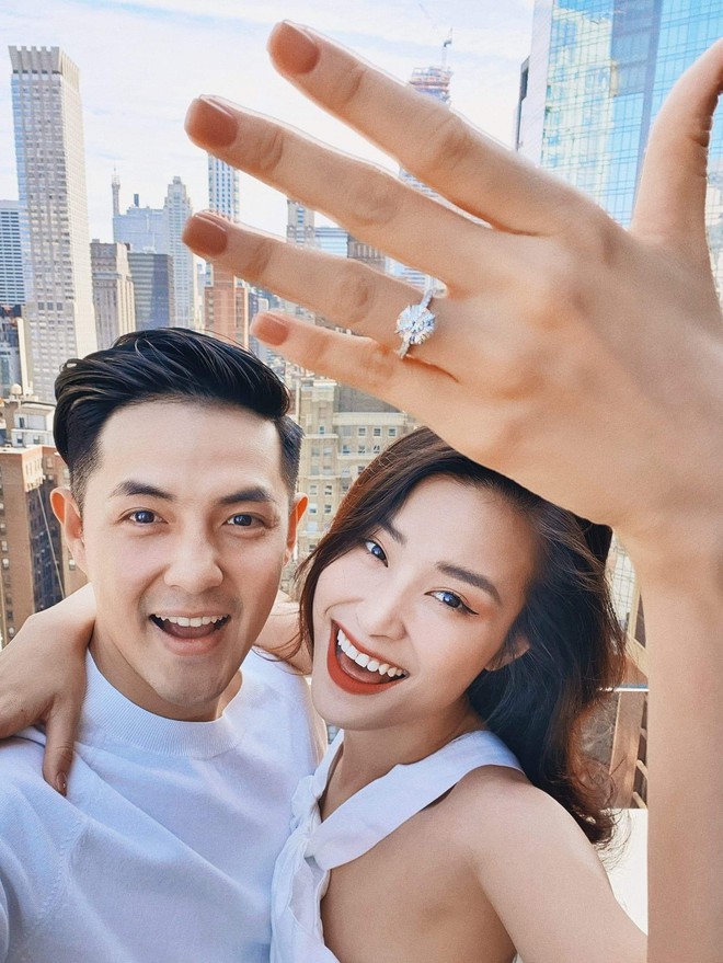 Netizen phấn khích trước màn cầu hôn tại Mỹ của Đông Nhi và Ông Cao Thắng, liên tục réo gọi cặp đôi sớm cử hành hôn lễ - Ảnh 1.
