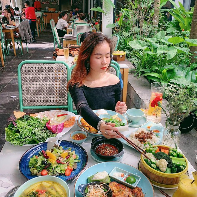 Kinh nghiệm nhiều nhất Top 10 Here We Go 2019 nhưng food blogger Trang Nhím Tròn vẫn cực cẩn trọng với điều này ở các thí sinh khác - Ảnh 11.