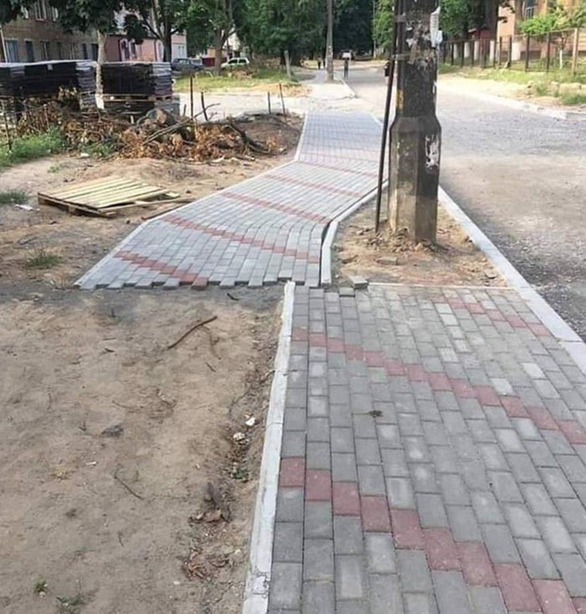 Những thiết kế hại n&atilde;o khiến người d&ugrave;ng phải kh&oacute;c th&eacute;t - Ảnh 7.