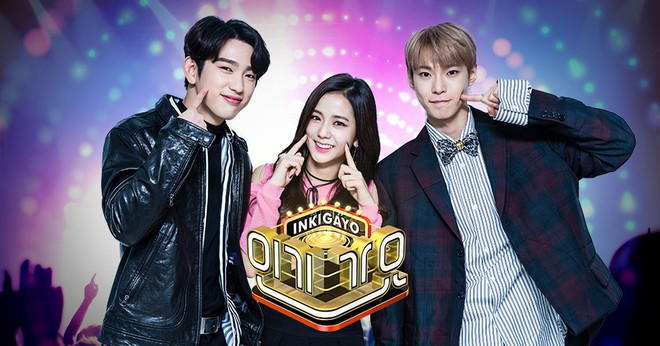 Những tiết mục thảm họa của Inkigayo: BTS và EXO bị hại cũng không bằng boygroup bị bắt cầm… gạch lên sân khấu! - Ảnh 1.