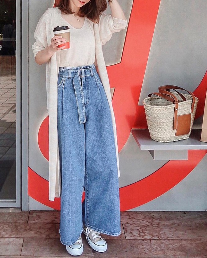 4 món đồ jeans bạn nên tậu gấp để bước vào mùa thu với style trẻ xinh và siêu cấp sành điệu - Ảnh 16.