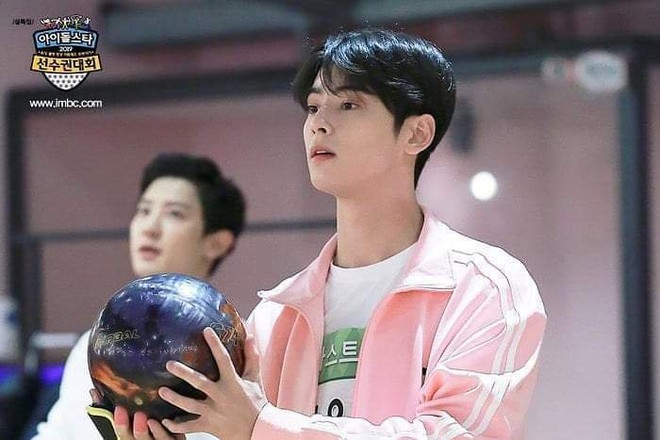 Những khoảnh khắc khoe sắc g&acirc;y b&atilde;o tại Đại hội thể thao idol: Người vụt s&aacute;ng sau 1 đ&ecirc;m, kẻ bị n&eacute;m đ&aacute; v&igrave; xuống sắc - Ảnh 25.
