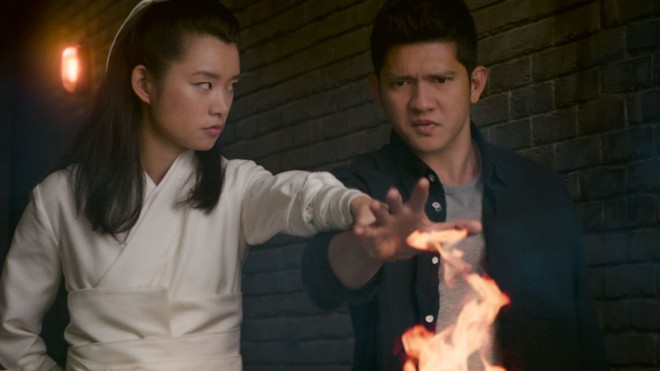 Wu Assassins: Mỹ nam Đông Nam Á biến hình như Doctor Strange nhưng tiếc thay kịch bản lại thiếu muối - Ảnh 2.