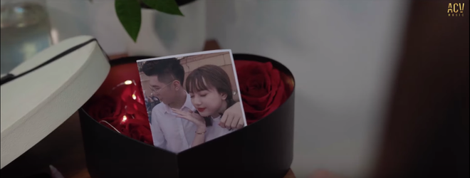 Th&aacute;nh cover Hương Ly tung MV đầu tay: Nghe 1 lần thuộc lu&ocirc;n, liệu c&oacute; c&ocirc;ng ph&aacute; top trending như thường? - Ảnh 5.