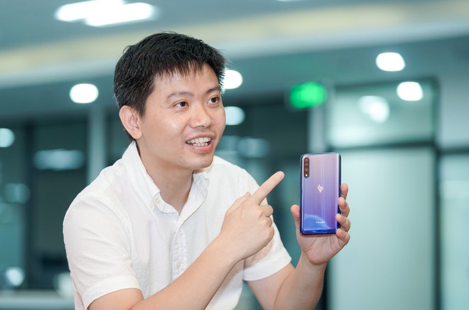 Sếp Vsmart quả quyết smartphone của mình khác hoàn toàn Trung Quốc, tiết lộ phiên bản mới Make In Vietnam - Ảnh 2.