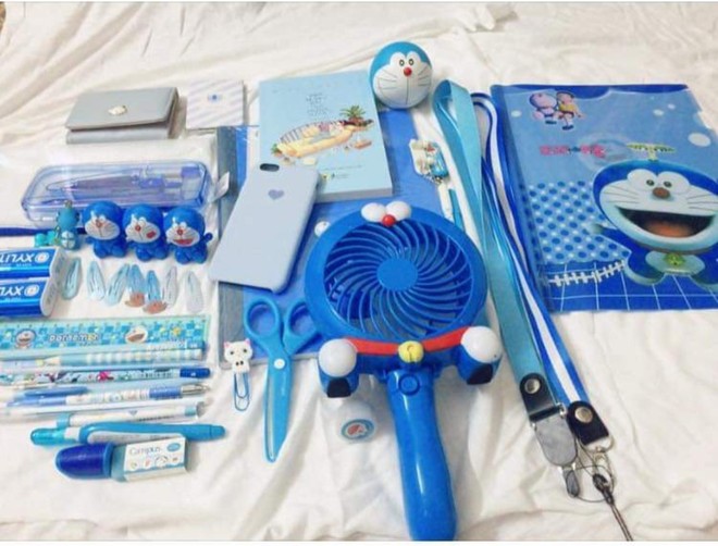 Đồng bộ màu sắc tất cả đồ dùng học tập, đồ dùng cá nhân, trend mới đang làm mưa làm gió MXH này bạn đã thử chưa? - Ảnh 6. Đồng bộ màu sắc tất cả đồ dùng học tập, đồ dùng cá nhân, trend mới đang làm mưa làm gió MXH này bạn đã thử chưa? - Ảnh 6.