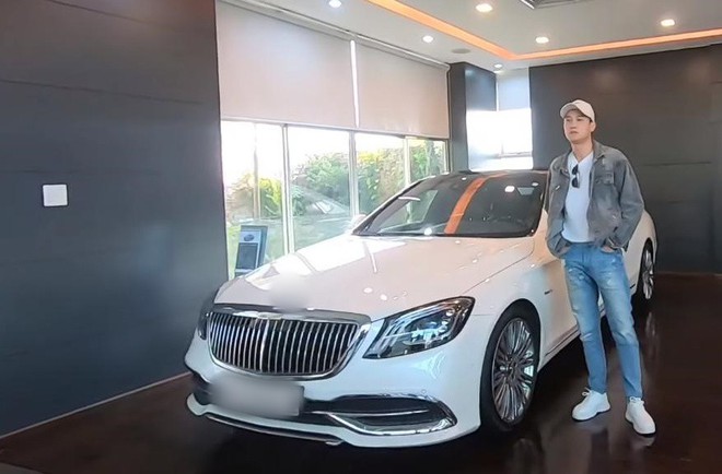 Về nh&agrave; đi con vừa kết th&uacute;c, Quốc Trường mạnh tay chi hơn 5 tỷ đồng tậu xế hộp si&ecirc;u sang - Ảnh 2.