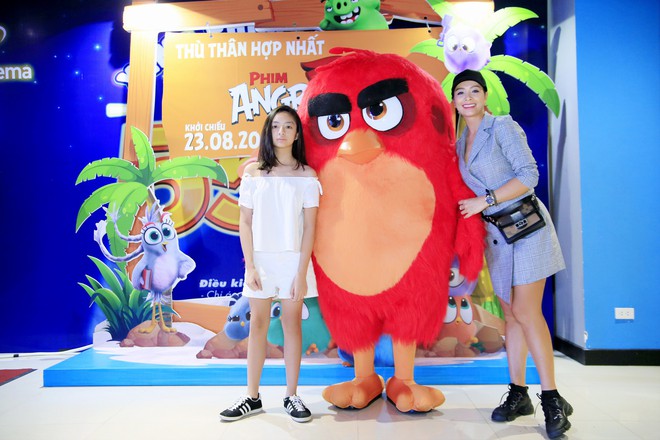 Hàng loạt hot mom và gia đình nghệ sĩ Việt nô nức đổ bộ buổi ra mắt phim Angry Birds 2 - Ảnh 5.