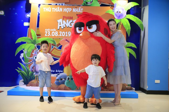 Hàng loạt hot mom và gia đình nghệ sĩ Việt nô nức đổ bộ buổi ra mắt phim Angry Birds 2 - Ảnh 6.