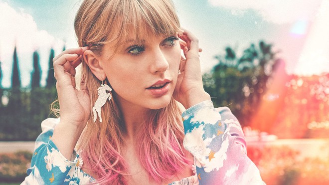 The name Taylor Swift has appeared in the world music scene for 13 years and here are 13 major milestones in her career that make everyone admire - Photo 13.