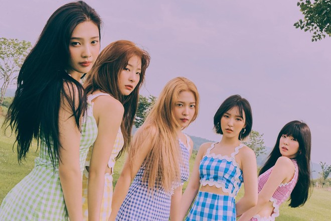 Ơn trời, cuối c&ugrave;ng cũng được thấy một Red Velvet m&agrave; fan mong chờ: Visual l&ecirc;n hương, concept tươi mới v&agrave; đầy khả quan - Ảnh 1.