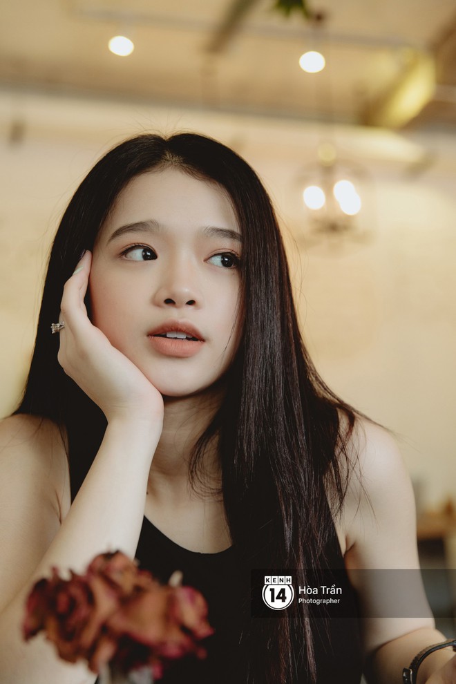 Hot girl 17 tuổi Linh Ka: Phát ngôn tiền có thể mua được điểm cấp 3 và điểm đại học là một cú vấp ngã rất lớn của mình - Ảnh 3.