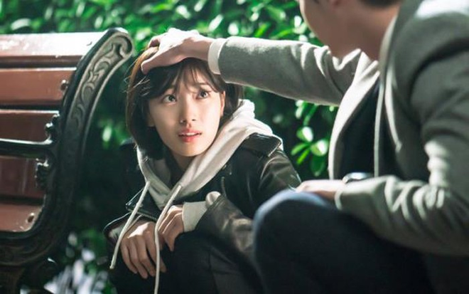 List bạn gái tin đồn hùng hậu của Lee Jong Suk: Không tình đầu quốc dân thì cũng là mỹ nhân quyền lực - Ảnh 11.