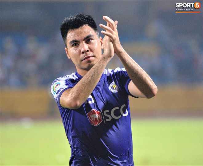 Ho&agrave;ng tử Ả-rập Đức Huy trở lại mạnh mẽ sau chấn thương, c&ugrave;ng H&agrave; Nội FC viết tiếp lịch sử ở AFC Cup  - Ảnh 10.