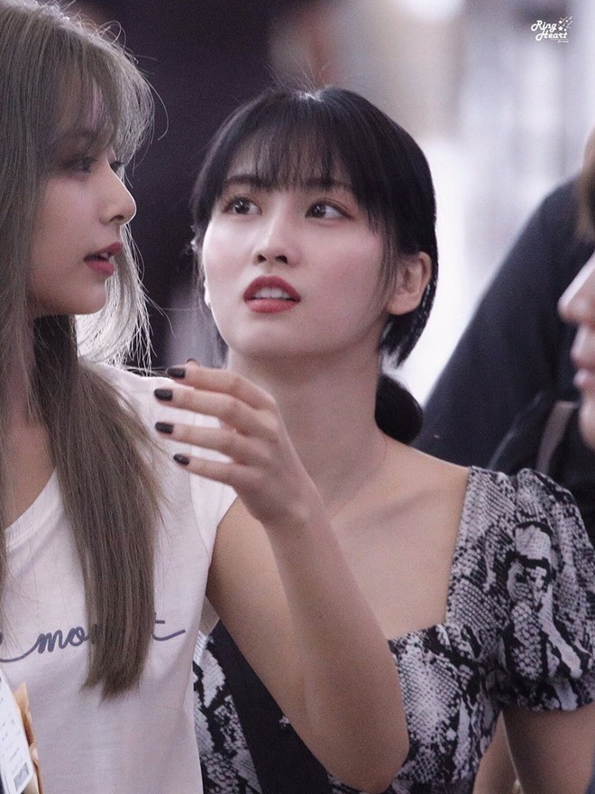 3 mỹ nh&acirc;n Kpop hot nhất BIG3 được Dispatch khen l&ecirc;n m&acirc;y v&igrave; m&agrave;n khoe eo &oacute;t tại s&acirc;n bay: Jennie liệu c&oacute; đỉnh nhất? - Ảnh 14.