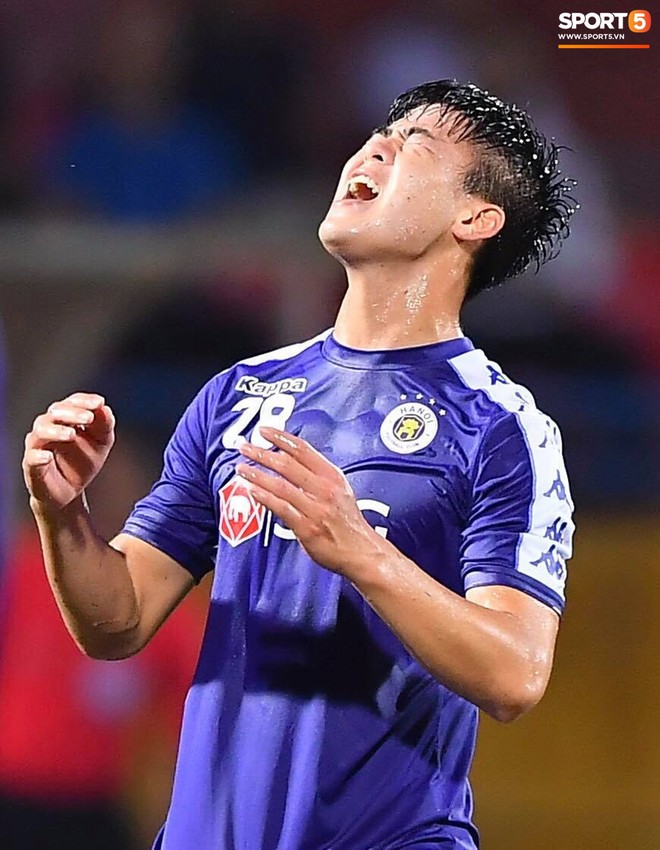 Kh&ocirc;ng c&oacute; Đ&igrave;nh Trọng ở b&ecirc;n nhưng Duy Mạnh vẫn c&oacute; thể y&ecirc;n t&acirc;m v&igrave; sự tiến bộ vượt bậc của người đồng đội n&agrave;y - Ảnh 7.