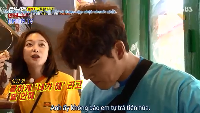 Running Man: Hóa ra cách tiết kiệm của Jeon So Min là... đu bám để Kim Jong Kook trả tiền mọi thứ! - Ảnh 3.