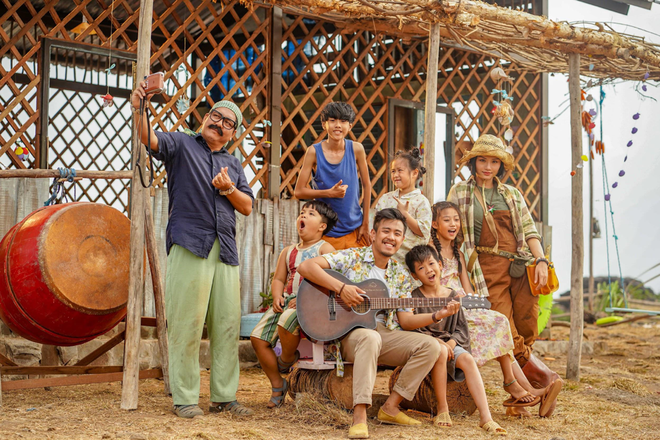 Đầu năm thất vọng với Trạng Quỳnh, Đức Thịnh chuộc lỗi khán giả bằng Anh Thầy Ngôi Sao đáng yêu vượt kì vọng! - Ảnh 1.