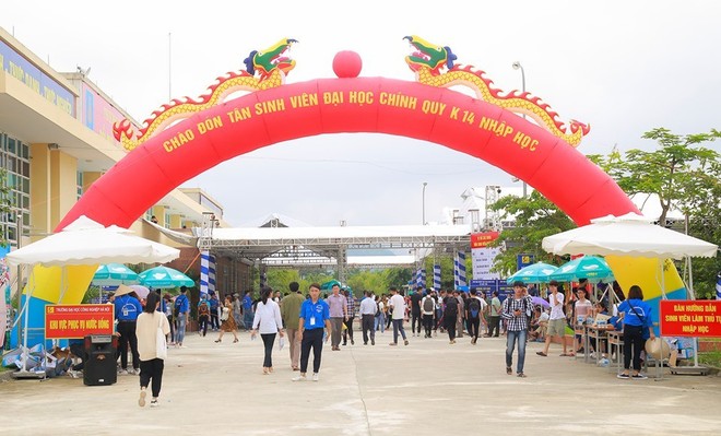 Thủ khoa quyết bỏ đại học đi làm thuê, ĐH Công nghiệp HN tìm cách giữ - Ảnh 4.