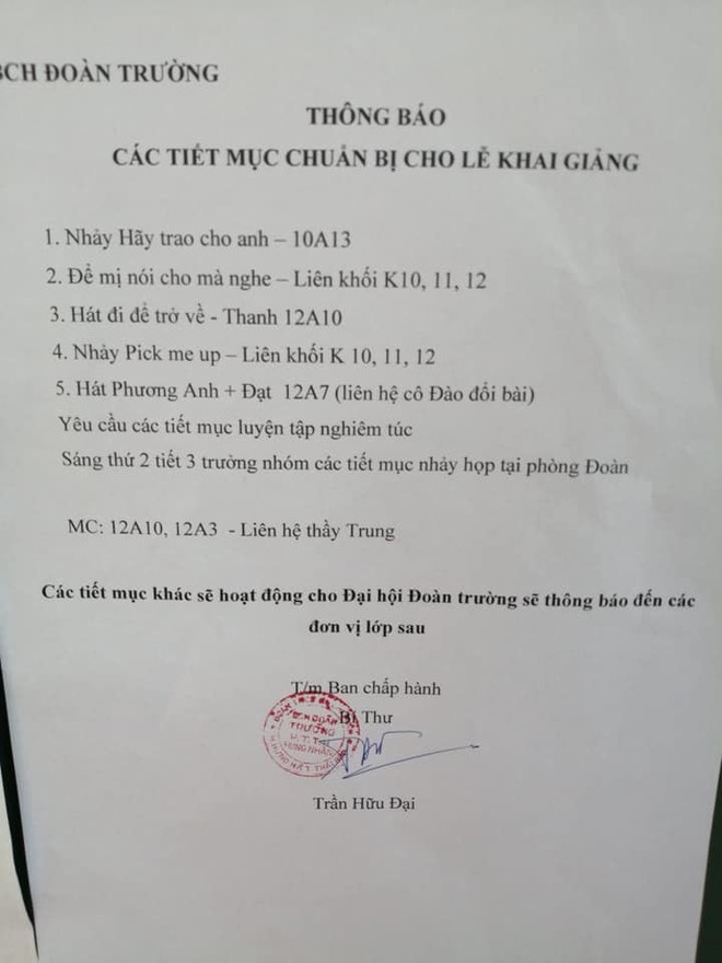 Qua rồi cái thời Ơi hàng cây xanh thắm dưới mái trường mến yêu, vào mà xem văn nghệ của học sinh bây giờ chất thế nào! - Ảnh 1.