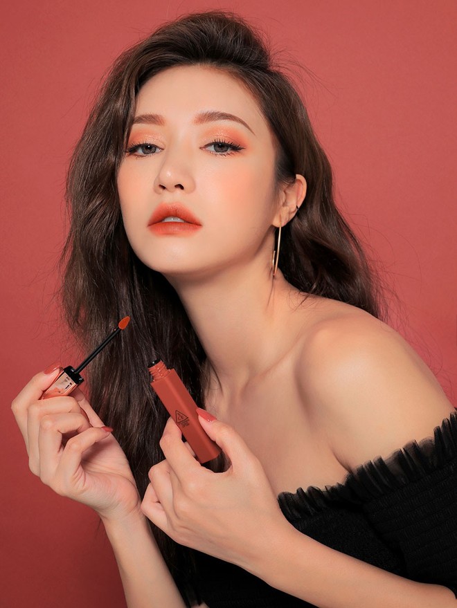 Son mới của 3CE - Cloud Lip Tint: tưởng không đẹp mà đẹp không tưởng, vỏ son xịn sò, giá chưa đến 300k - Ảnh 10.