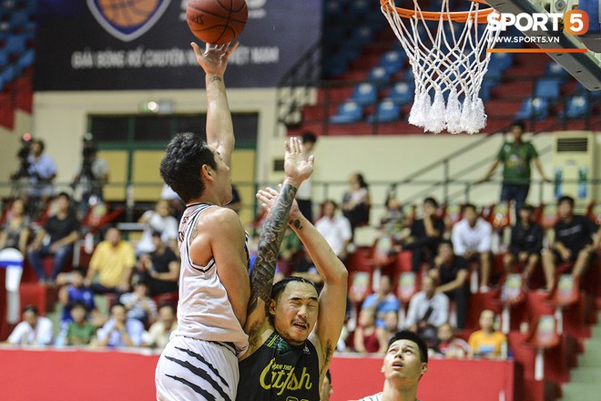 Thang Long Warriors vượt qua Cantho Catfish, tạo nên cú sốc trong ngày mở màn VBA Playoffs 2019 - Ảnh 5.