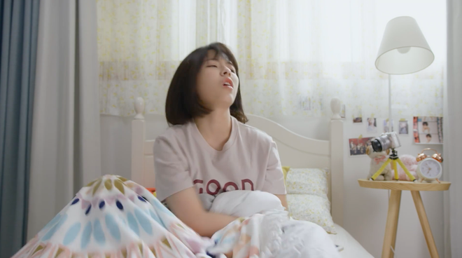 Ớn lạnh vì áp lực thi cử của giới trẻ Hàn trong web drama In Seoul: Không biết ngủ lúc nào hả? Vừa thiền vừa ngủ! - Ảnh 1.
