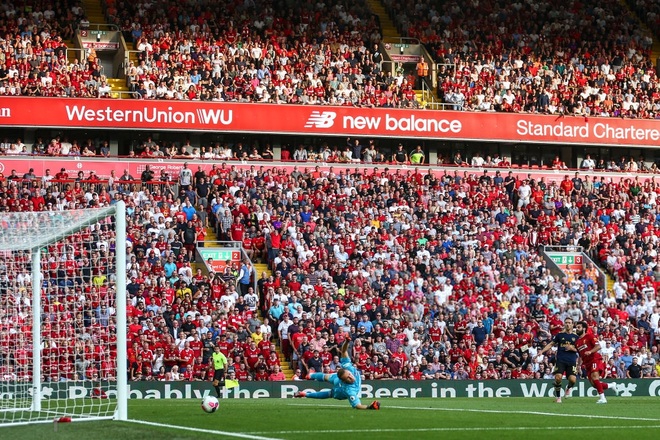 Vua Ai Cập Salah lập cú đúp, Liverpool thắng dễ Arsenal để độc chiếm ngôi đầu Ngoại hạng Anh - Ảnh 7.