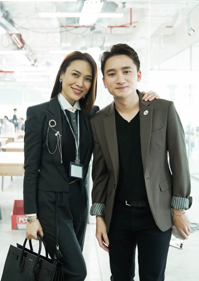 Đang phi&ecirc;u theo bộ ba T&acirc;m - Hưng - Quỳnh h&aacute;t C&oacute; Ch&agrave;ng Trai Viết L&ecirc;n C&acirc;y, th&igrave; Chị Đẹp lại tiếp tục qu&ecirc;n lời... - Ảnh 2.