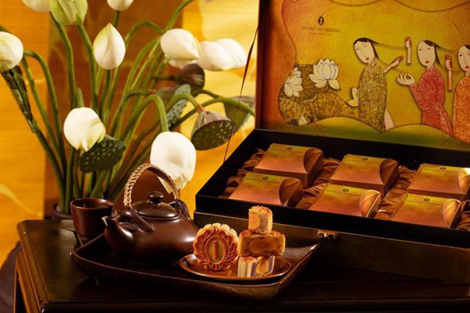 H&agrave; Nội: Dạo một v&ograve;ng xem gi&aacute; cả hộp b&aacute;nh Trung thu của c&aacute;c kh&aacute;ch sạn 5 sao nổi tiếng, c&aacute; biệt c&oacute; hộp l&ecirc;n tới 28 triệu đồng  - Ảnh 21.