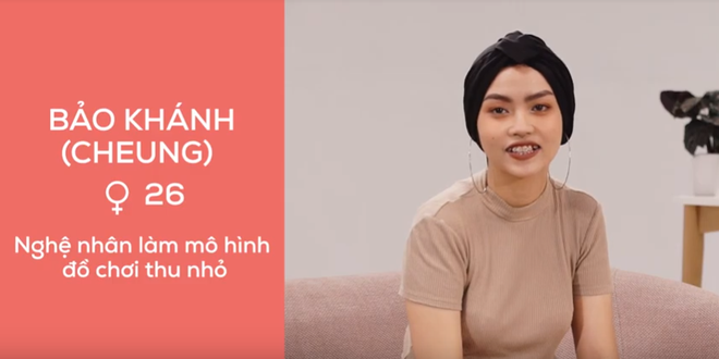 Cô gái đến show hẹn hò giấu mặt để mong có bạn trai nhưng lại đăng kí nhầm muốn tìm bạn... gái - Ảnh 1.