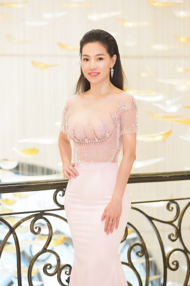 Hoa hậu Quốc tế đẹp rực rỡ đọ sắc c&ugrave;ng d&agrave;n mỹ nh&acirc;n Việt, c&ocirc;ng bố &Aacute; hậu Tường San dự thi Miss International - Ảnh 13.