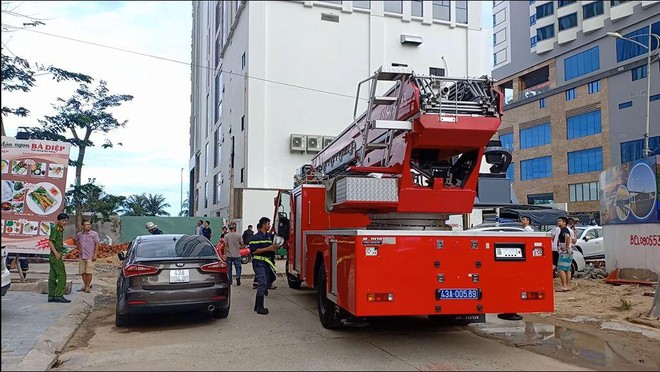 Cháy căn hộ chung cư Mường Thanh ở Đà Nẵng, người dân tá hỏa tháo chạy - Ảnh 3.